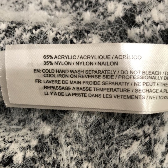 Band of Gypsies Cardigan Sweater Duster Size Medium White Black Reptile Eyelash - Picture 7 of 10